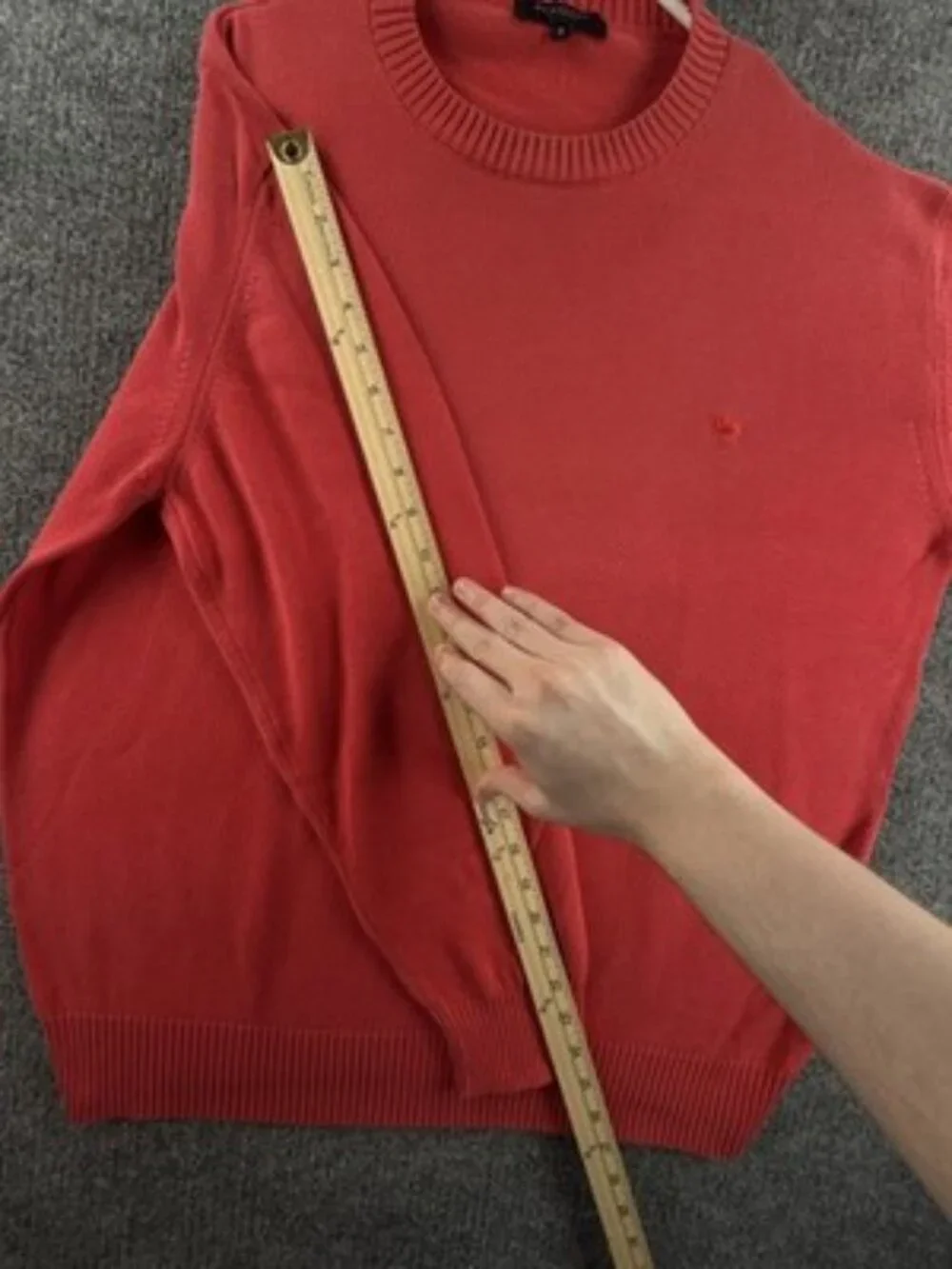 Burberry London Crew Neck Logo Pullover 8 Red Knit Solid Long Sleeve Mens Adult